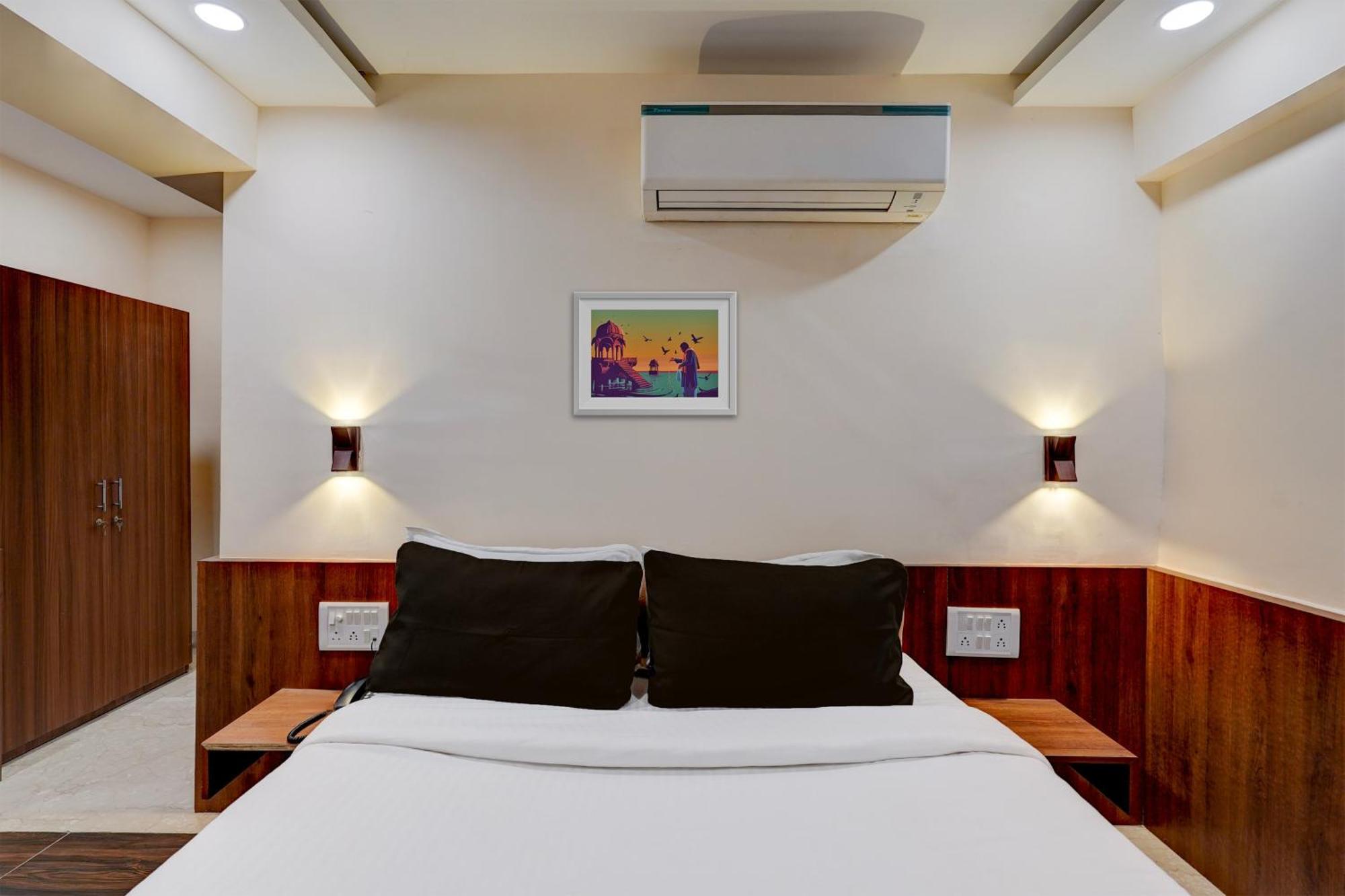 Townhouse Oriental Inn Chennai Exterior photo