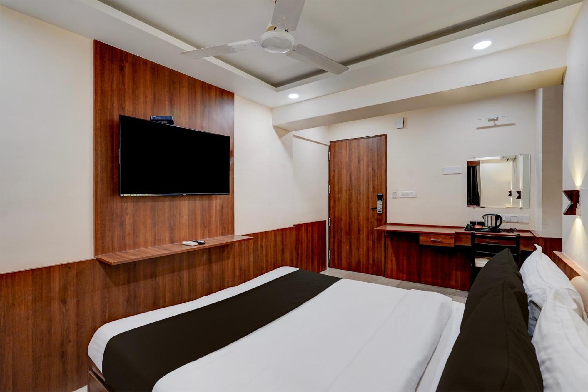 Townhouse Oriental Inn Chennai Exterior photo