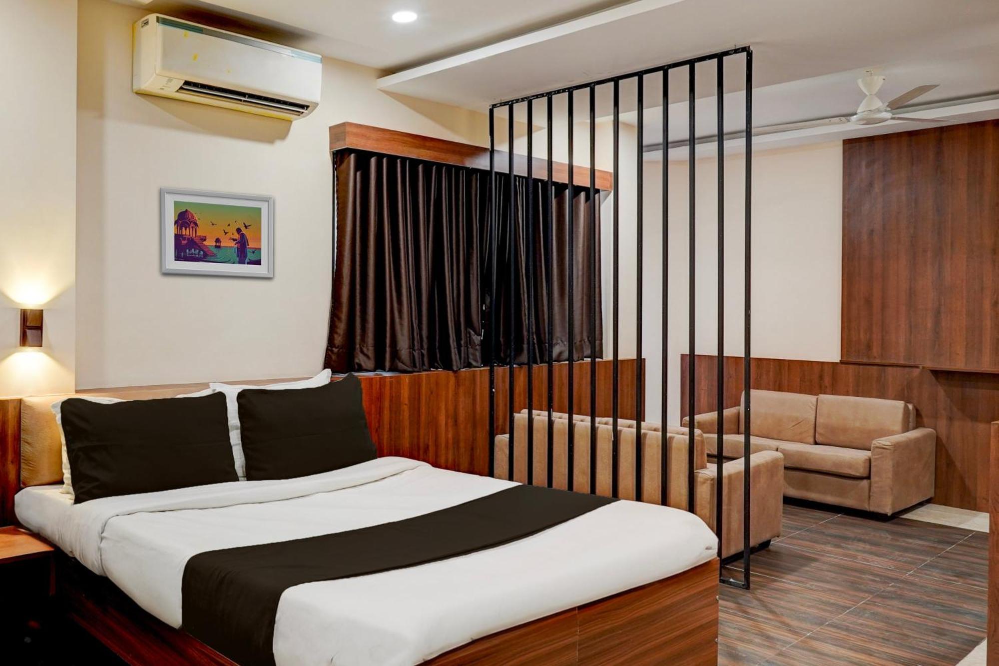Townhouse Oriental Inn Chennai Exterior photo