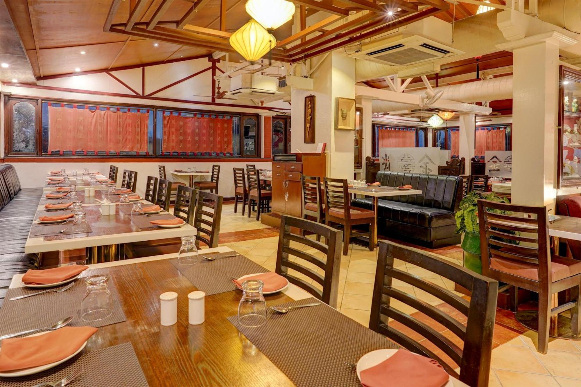 Townhouse Oriental Inn Chennai Exterior photo
